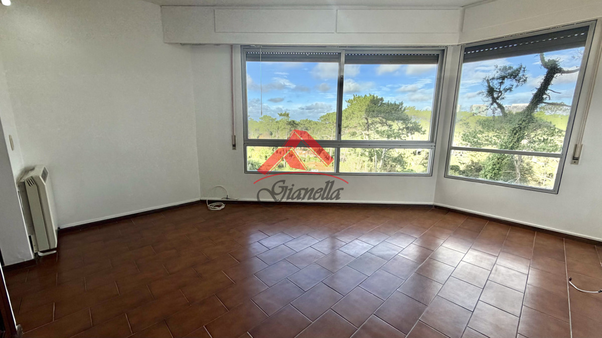 Apartamento ID.2212 - OPORTUNIDAD EN ROOSEVELT