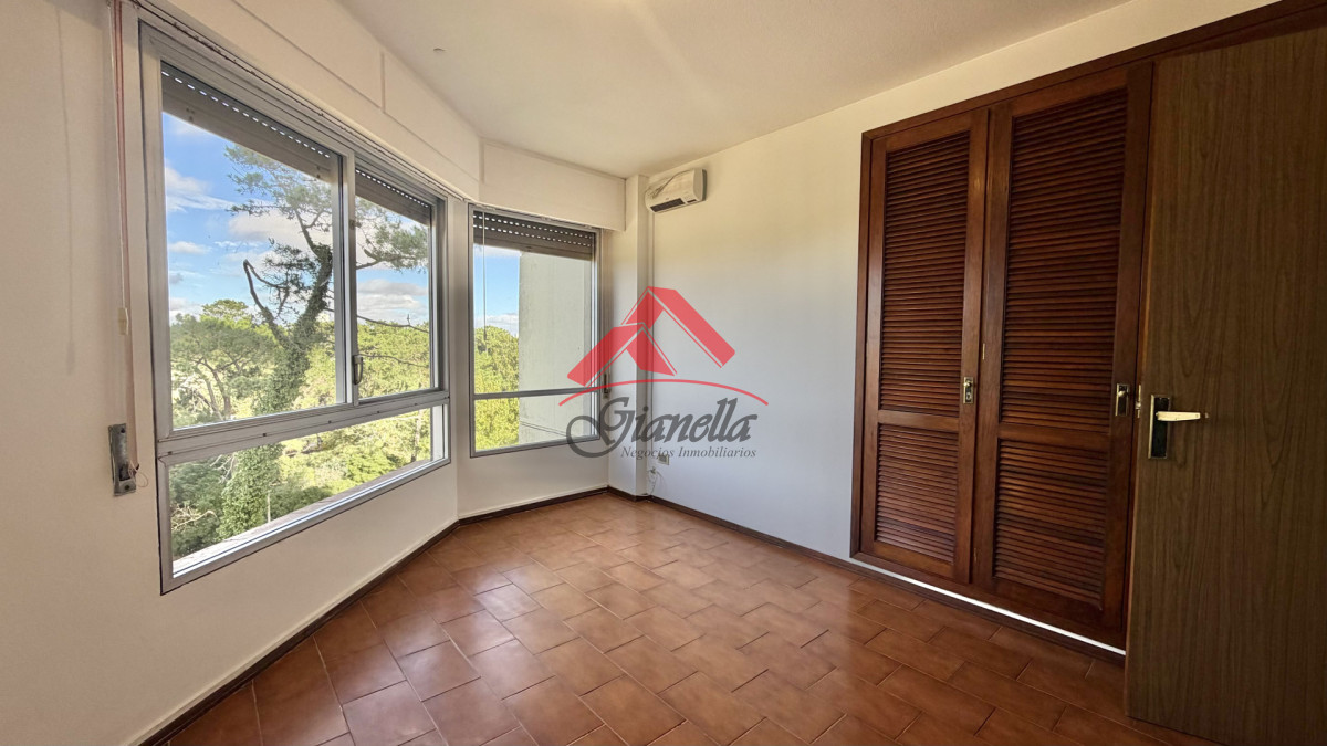 Apartamento ID.2212 - OPORTUNIDAD EN ROOSEVELT