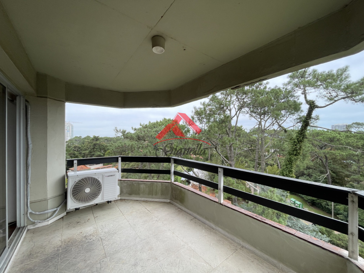 Apartamento ID.2212 - OPORTUNIDAD EN ROOSEVELT