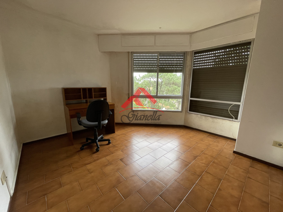 Apartamento ID.2212 - OPORTUNIDAD EN ROOSEVELT