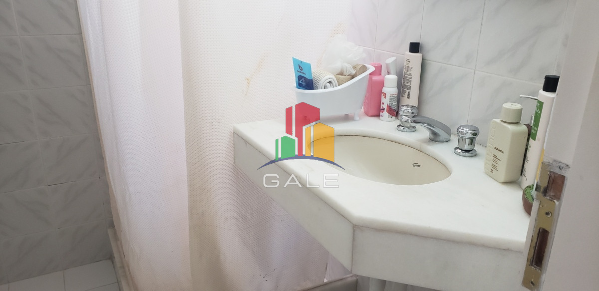 Apartamento ID.3918 - Venta Apartamento 2 Dormitorios en Peninsula, Vista al Mar 