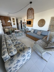 Venta Apartamento 2 Dormitorios en Peninsula, Vista al Mar 