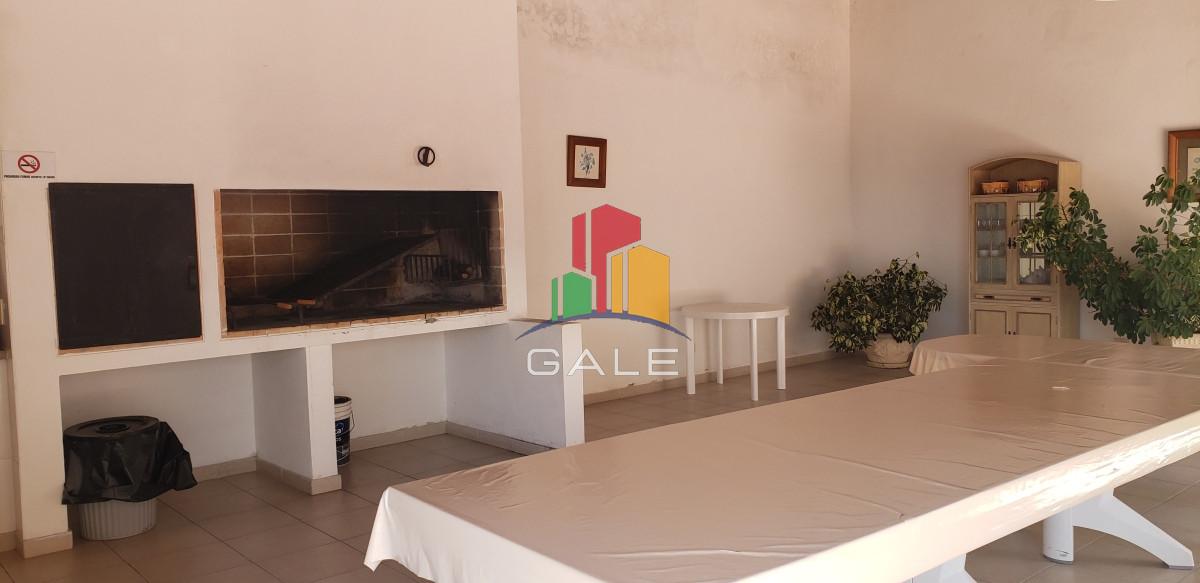 Apartamento ID.3918 - Venta Apartamento 2 Dormitorios en Peninsula, Vista al Mar 