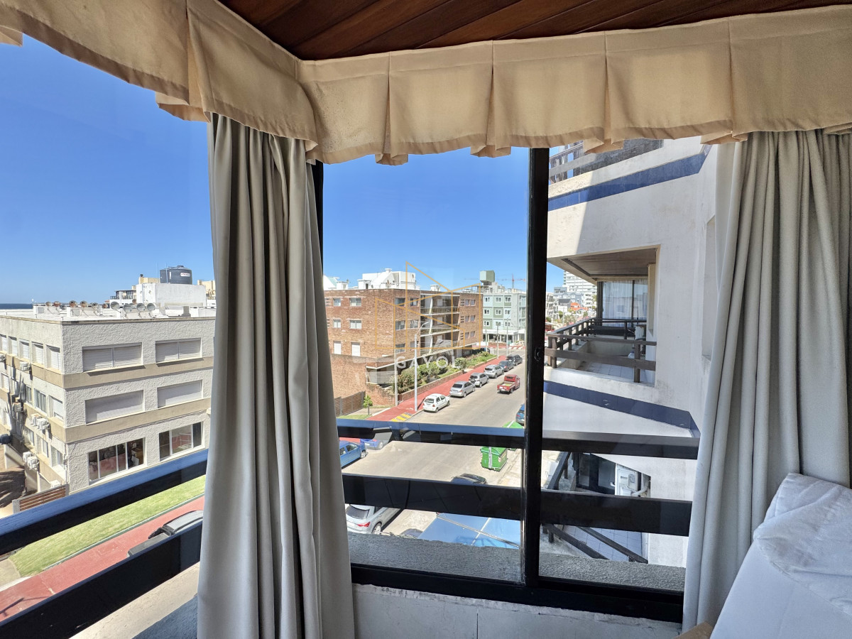 Apartamento ID.981 - Venta Apartamento 3 Dormitorios en Peninsula 