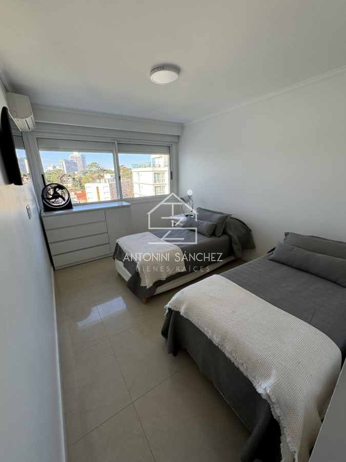 Apartamento ID.1600 - Alquiler Temporal Casino Tower 2 Dormitorios y Medio