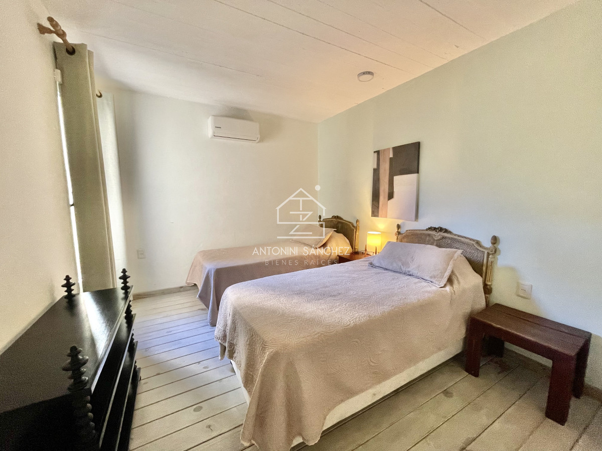 Casa ID.2478 - Montoya | 5 dormitorios + servicio con vistas al mar