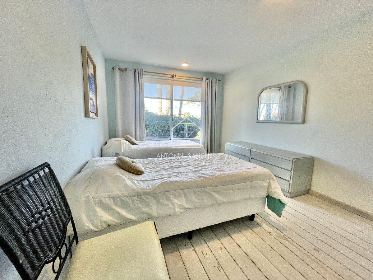 Casa ID.2478 - Montoya | 5 dormitorios + servicio con vistas al mar