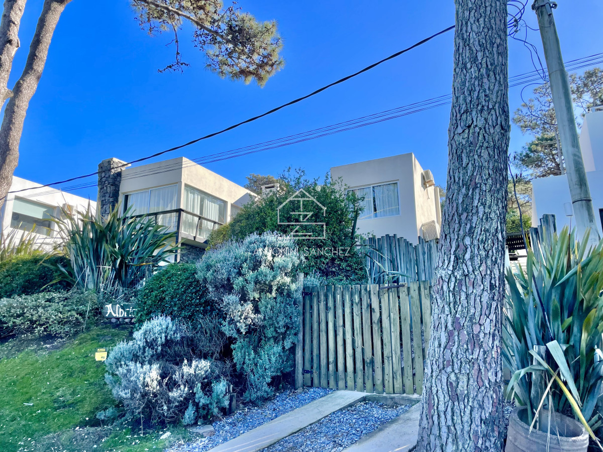 Casa ID.2478 - Montoya | 5 dormitorios + servicio con vistas al mar