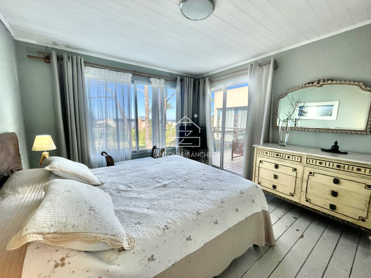 Casa ID.2478 - Montoya | 5 dormitorios + servicio con vistas al mar