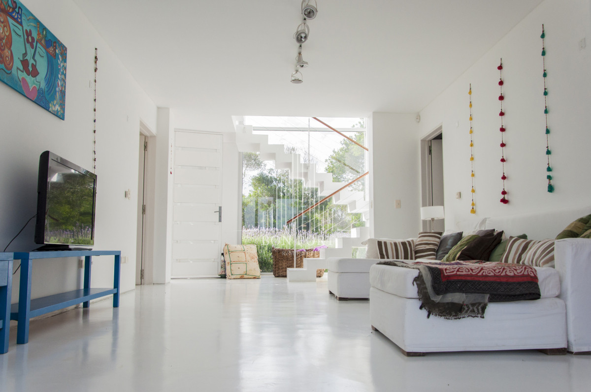 Casa ID.78 - Una joya arquitectónica sobre el mar.