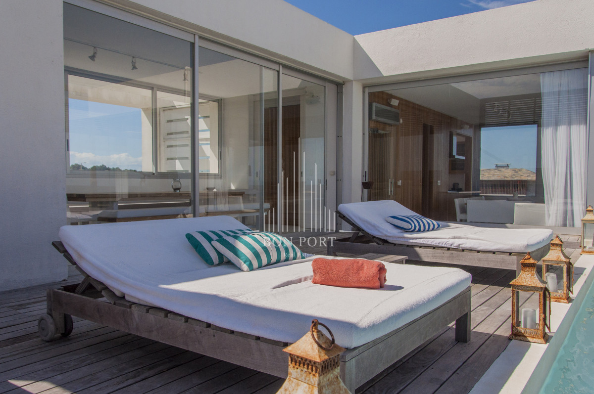 Casa ID.78 - Una joya arquitectónica sobre el mar.