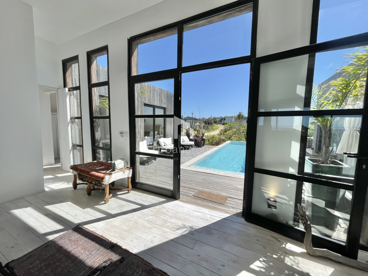 Casa ID.43 - Casa en Venta y Alquiler en el Chorro