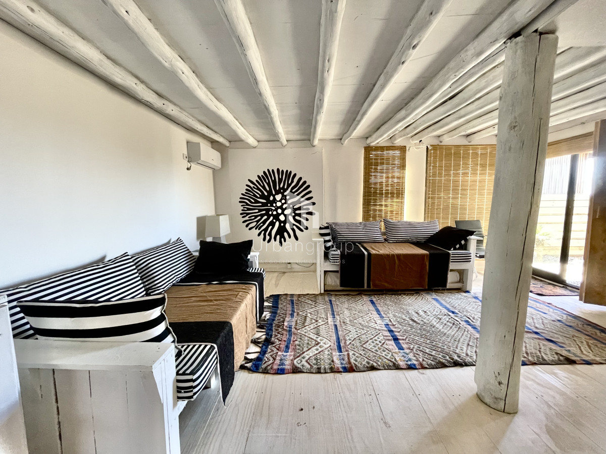 Casa ID.43 - Casa en Venta y Alquiler en el Chorro