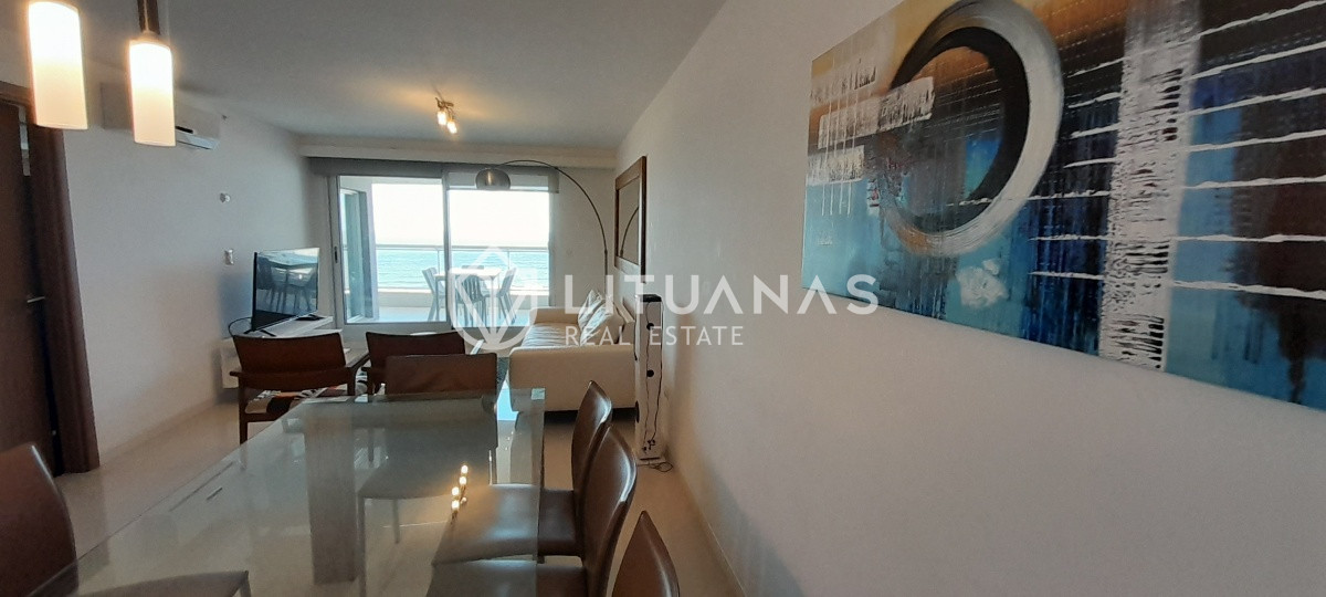 Apartamento ID.38 - Estupendo de 3 Dormitorios 