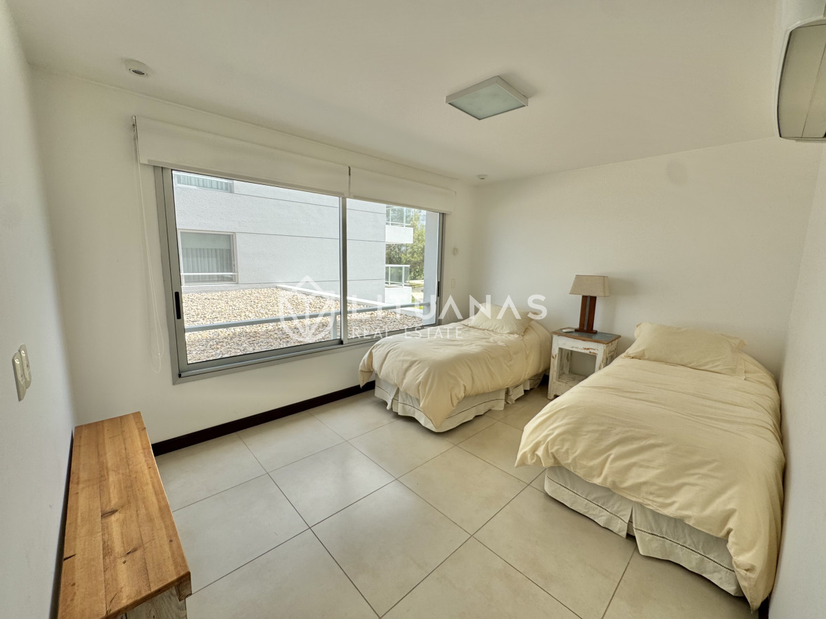 Apartamento ID.75 - Amplio Apartamento 3 Dormitorios Con Barbacoa y Vista al Mar