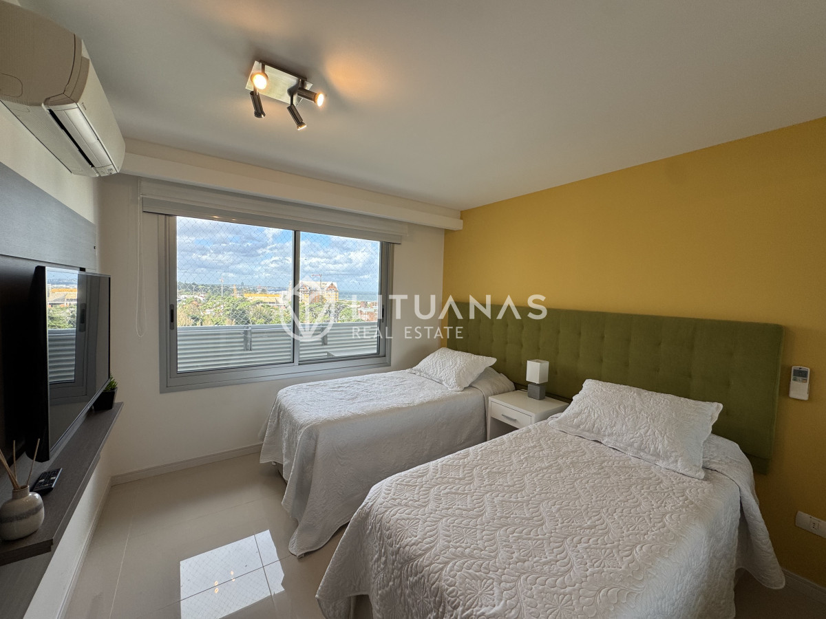 Apartamento ID.55 - APTO. LOOK BRAVA DE 3 DORMITORIOS MAS DEPENDENCIA