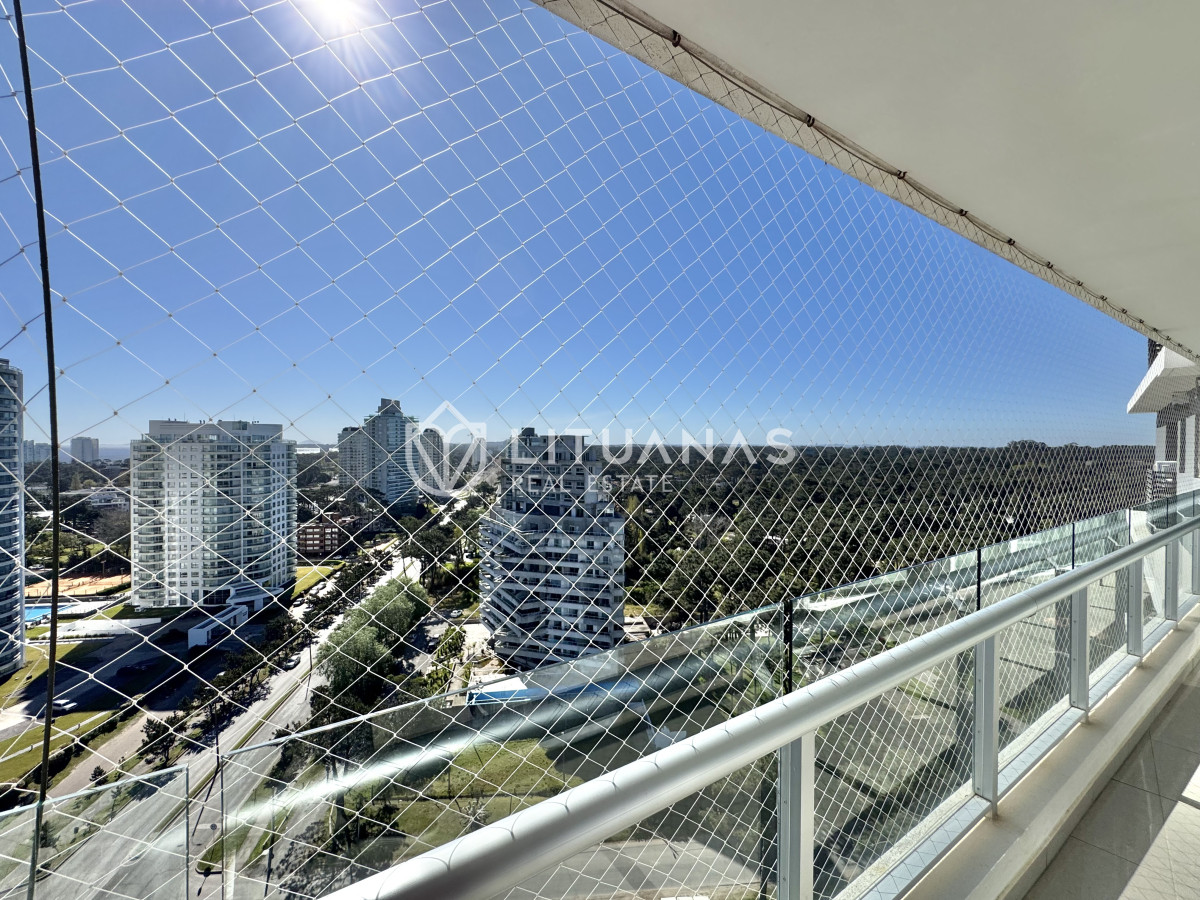 Apartamento ID.12 - Apartamento En Venta Torre One I Excelente Estado