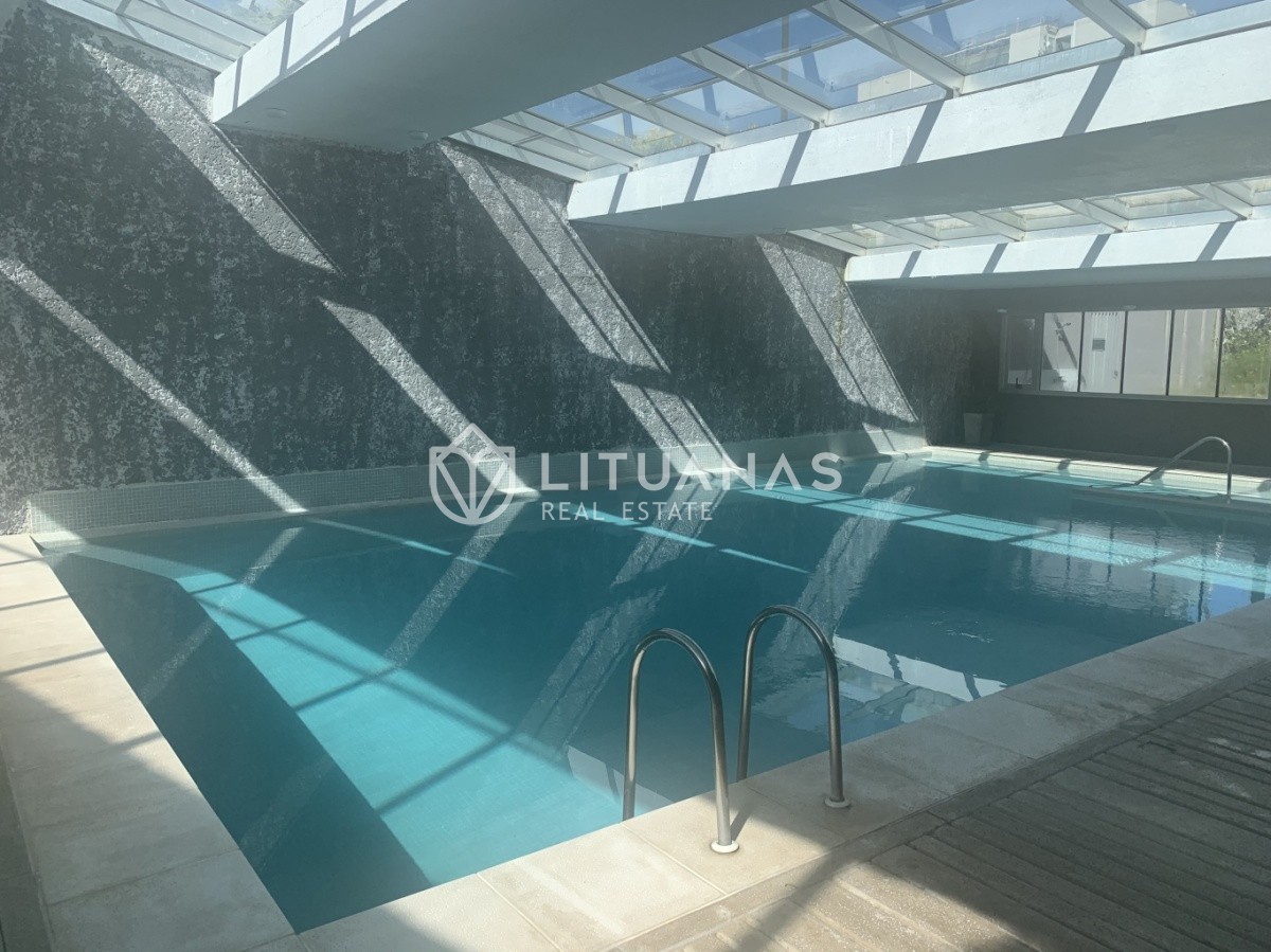 Apartamento ID.50 - Venta, Piso Alto, 3 Dormitorios, Look Brava