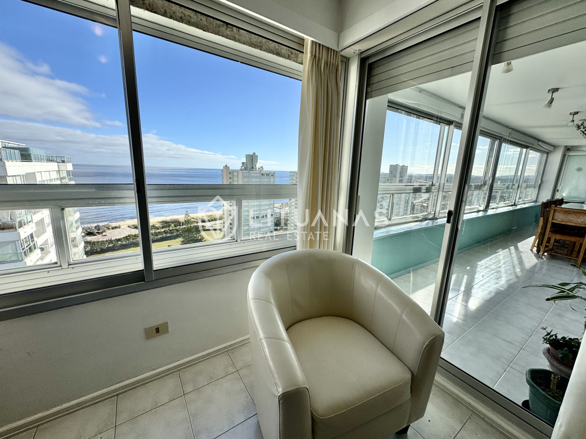 Apartamento ID.19 - Venta Apartamento Unificado, 2 Dormitorios y medio, Dependecia, Lincoln Center  