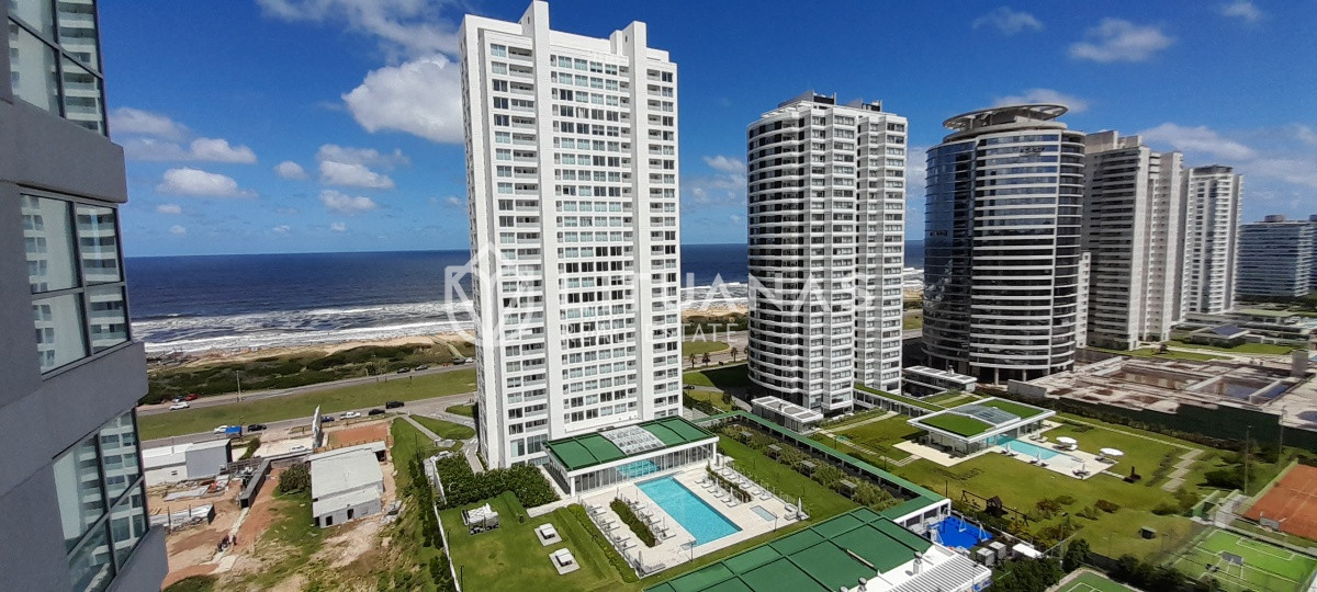 Apartamento ID.41 - Piso alto de 2 dormitorios y dep. 