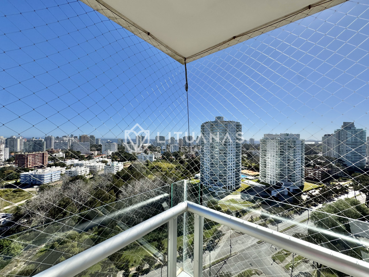 Apartamento ID.12 - Apartamento En Venta Torre One I Excelente Estado