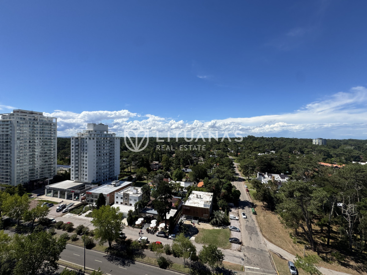 Apartamento ID.109 - Torre Amadeus 3 Dormitorios Roosevelt