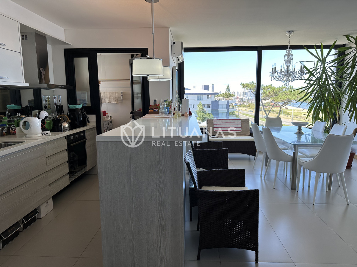 Apartamento ID.46 - Primera Linea al Mar, 3 Dormitorios, Playa Mansa 