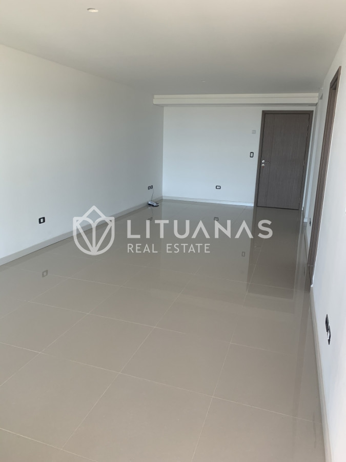 Apartamento ID.47 - Look Brava, 3 Dormitorios y Servicio, Piso alto, Parrillero exclusivo
