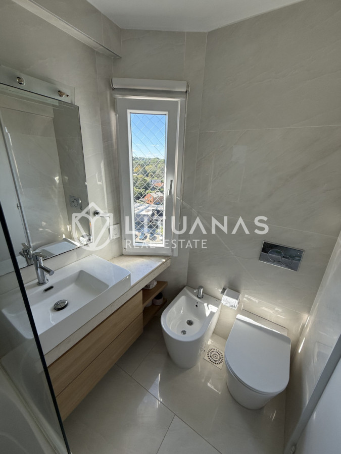 Apartamento ID.128 - APTO LUMINOSO DE 2 DORMITORIOS, ROOSEVELT EN OPORTUNIDAD