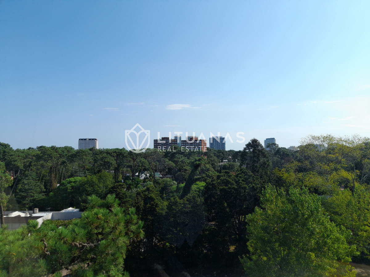 Apartamento ID.103 - Venta Apartamento 2 Dormitorios en Cantegril 