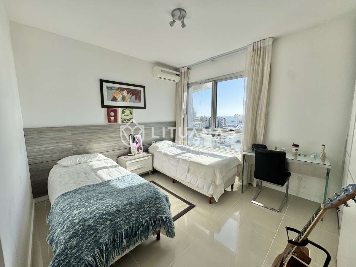 Apartamento ID.78 - Penthouse 3 Dormitorios en Suite Con Parrillero Propio