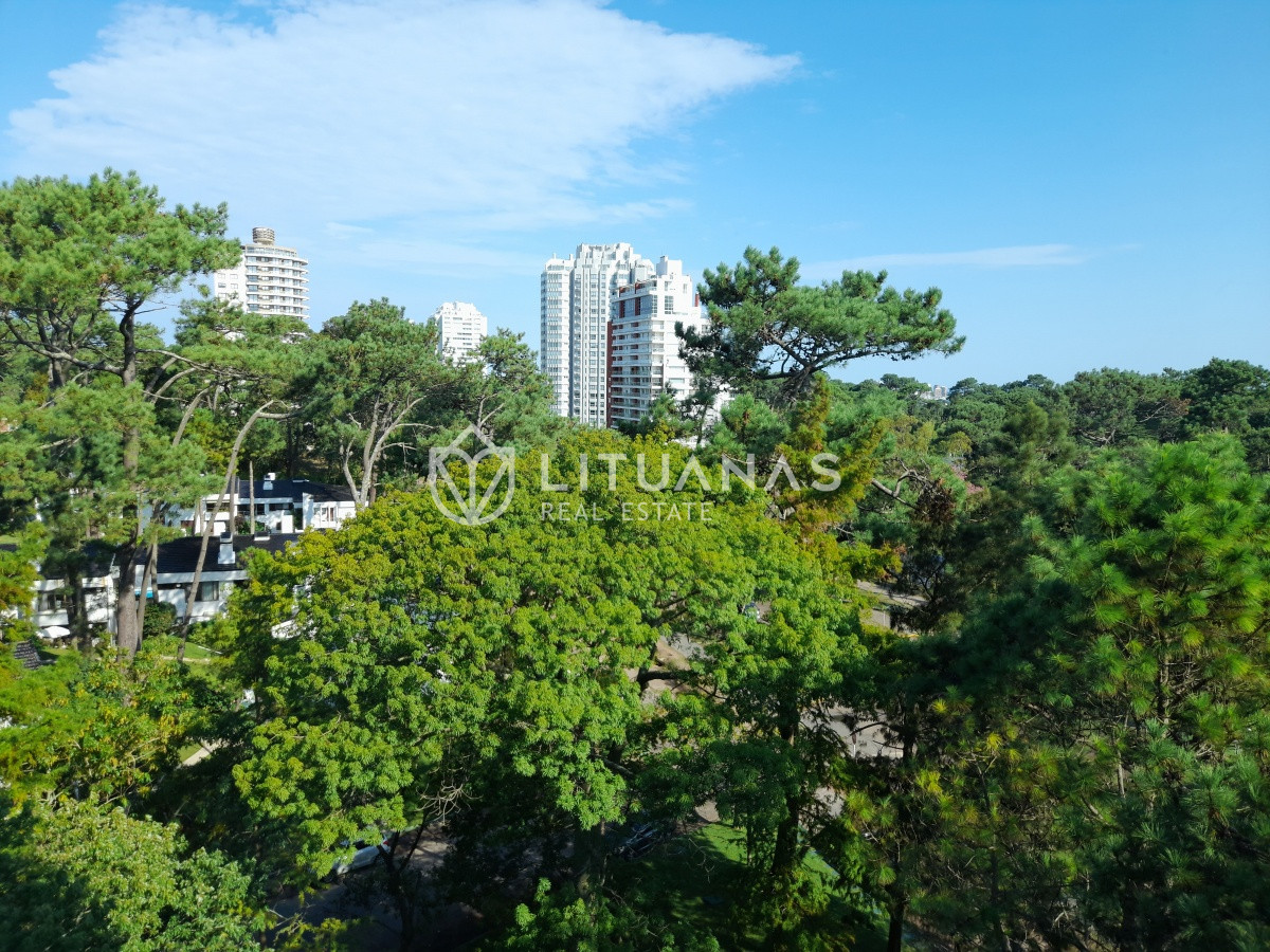 Apartamento ID.103 - Venta Apartamento 2 Dormitorios en Cantegril 