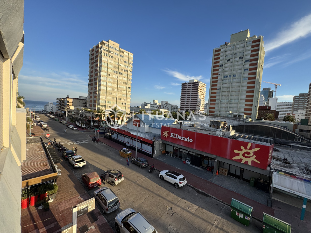 Apartamento ID.126 - Alquiler anual APTO. 2 dormitorios y 2 baños