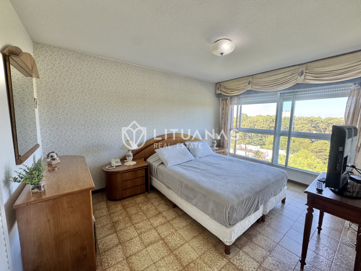 Apartamento ID.103 - Venta Apartamento 2 Dormitorios en Cantegril 