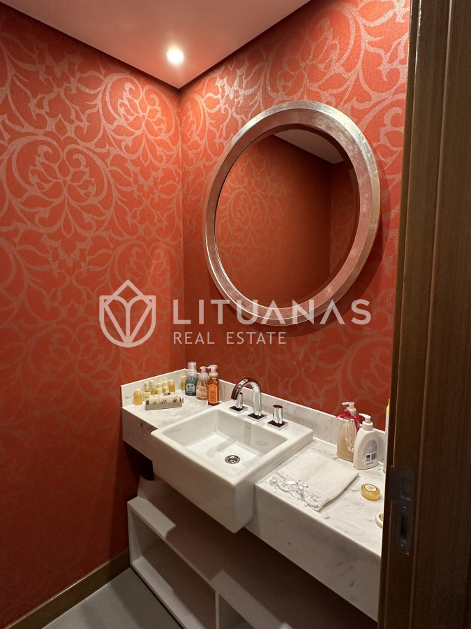 Apartamento ID.46 - Primera Linea al Mar, 3 Dormitorios, Playa Mansa 