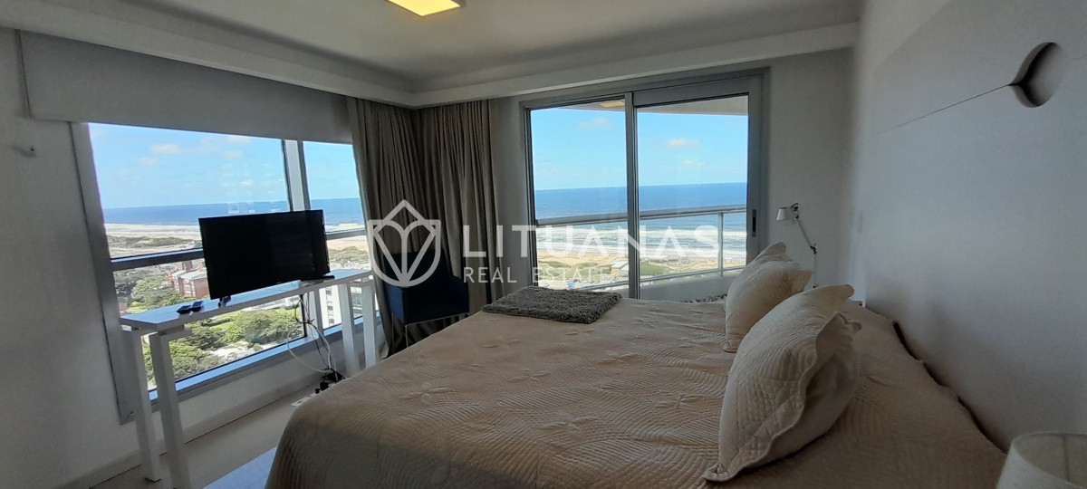 Apartamento ID.38 - Estupendo de 3 Dormitorios 