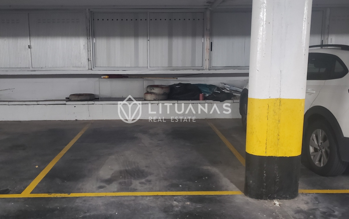 Apartamento ID.19 - Venta Apartamento Unificado, 2 Dormitorios y medio, Dependecia, Lincoln Center  