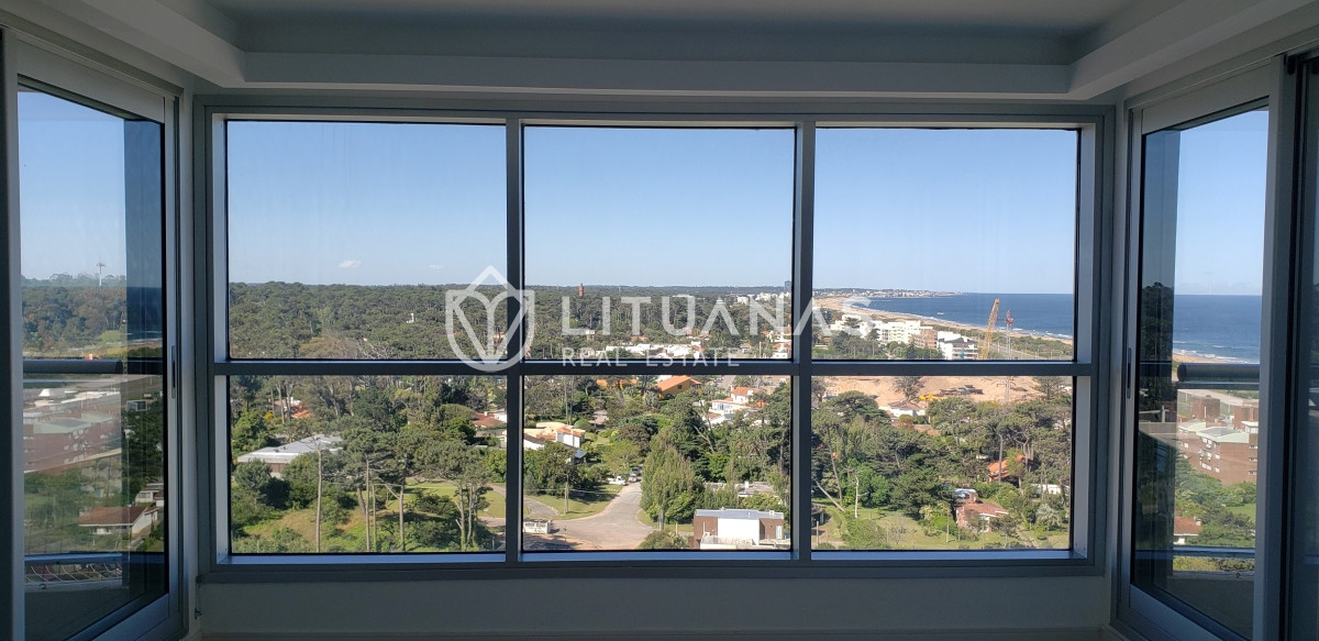 Apartamento ID.50 - Venta, Piso Alto, 3 Dormitorios, Look Brava