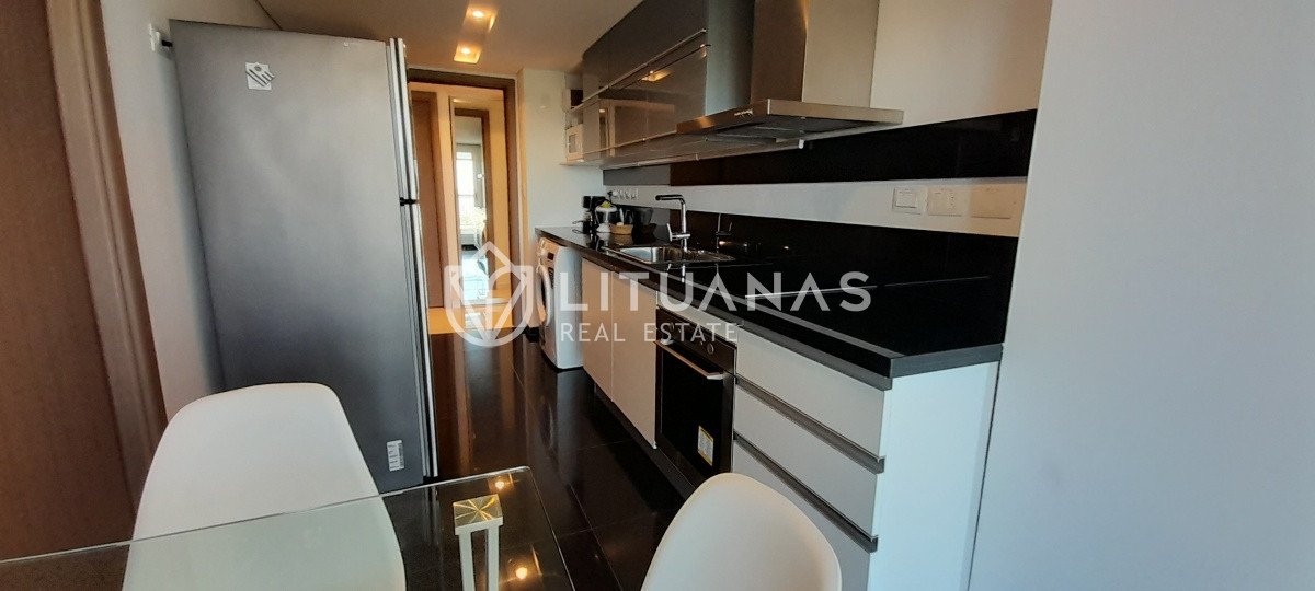 Apartamento ID.41 - Piso alto de 2 dormitorios y dep. 