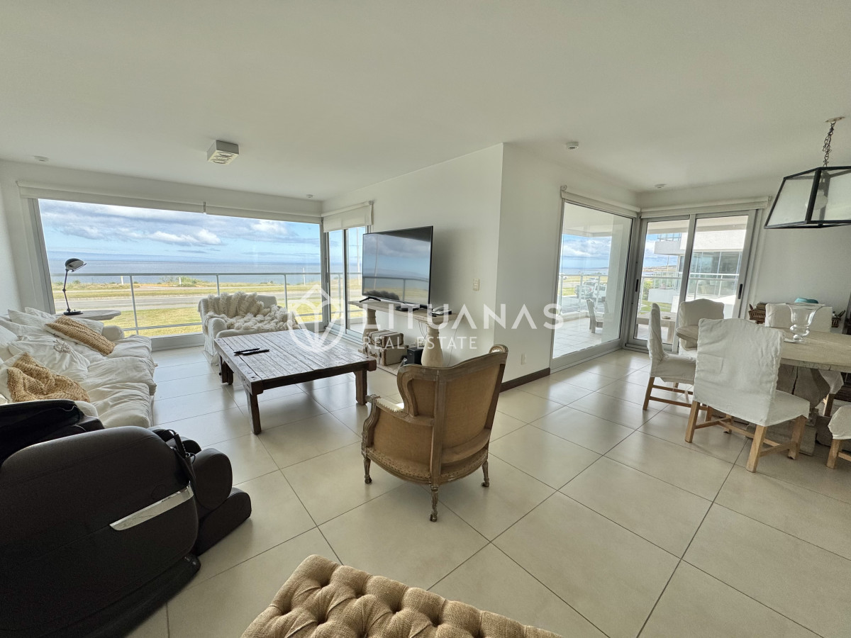 Apartamento ID.75 - Amplio Apartamento 3 Dormitorios Con Barbacoa y Vista al Mar
