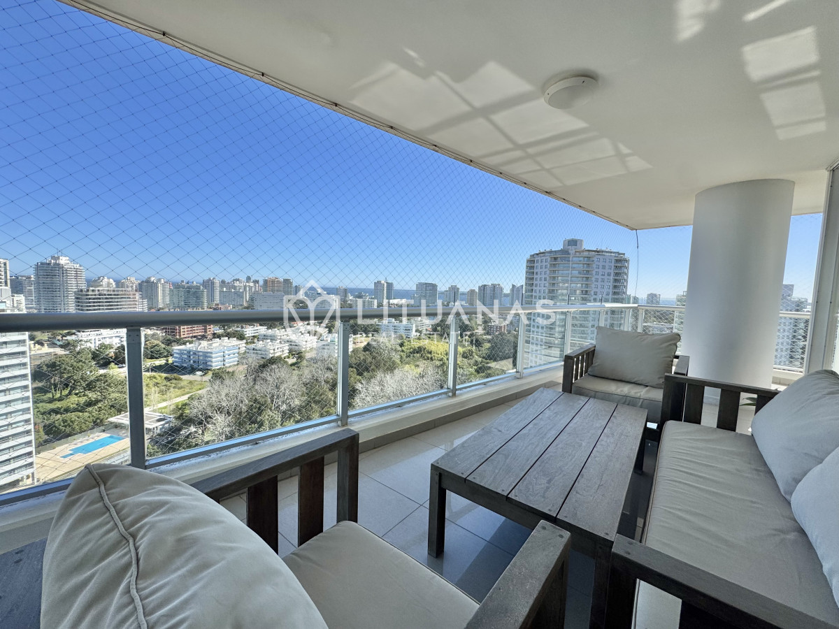 Apartamento ID.12 - Apartamento En Venta Torre One I Excelente Estado