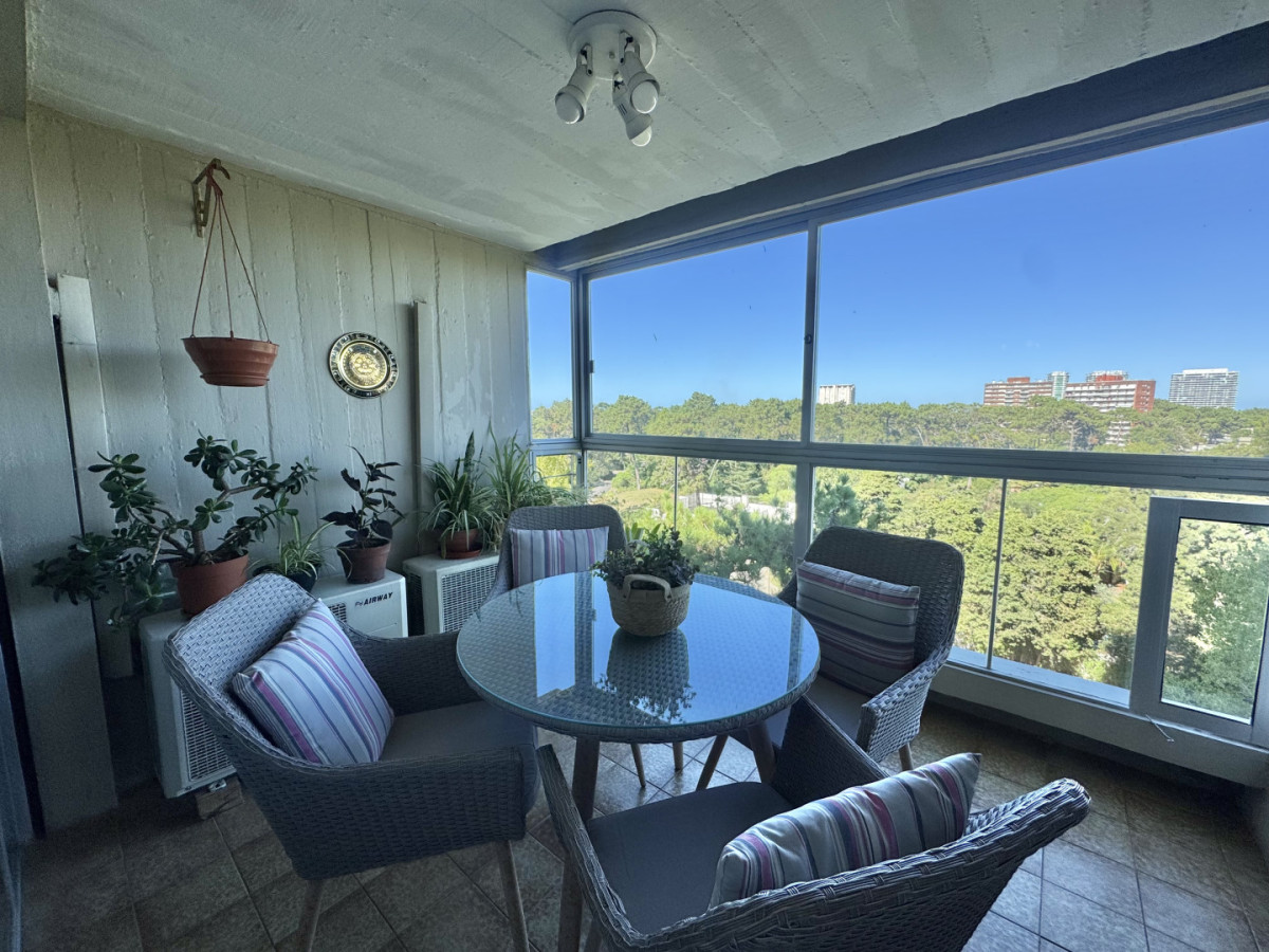 Venta Apartamento 2 Dormitorios en Cantegril 