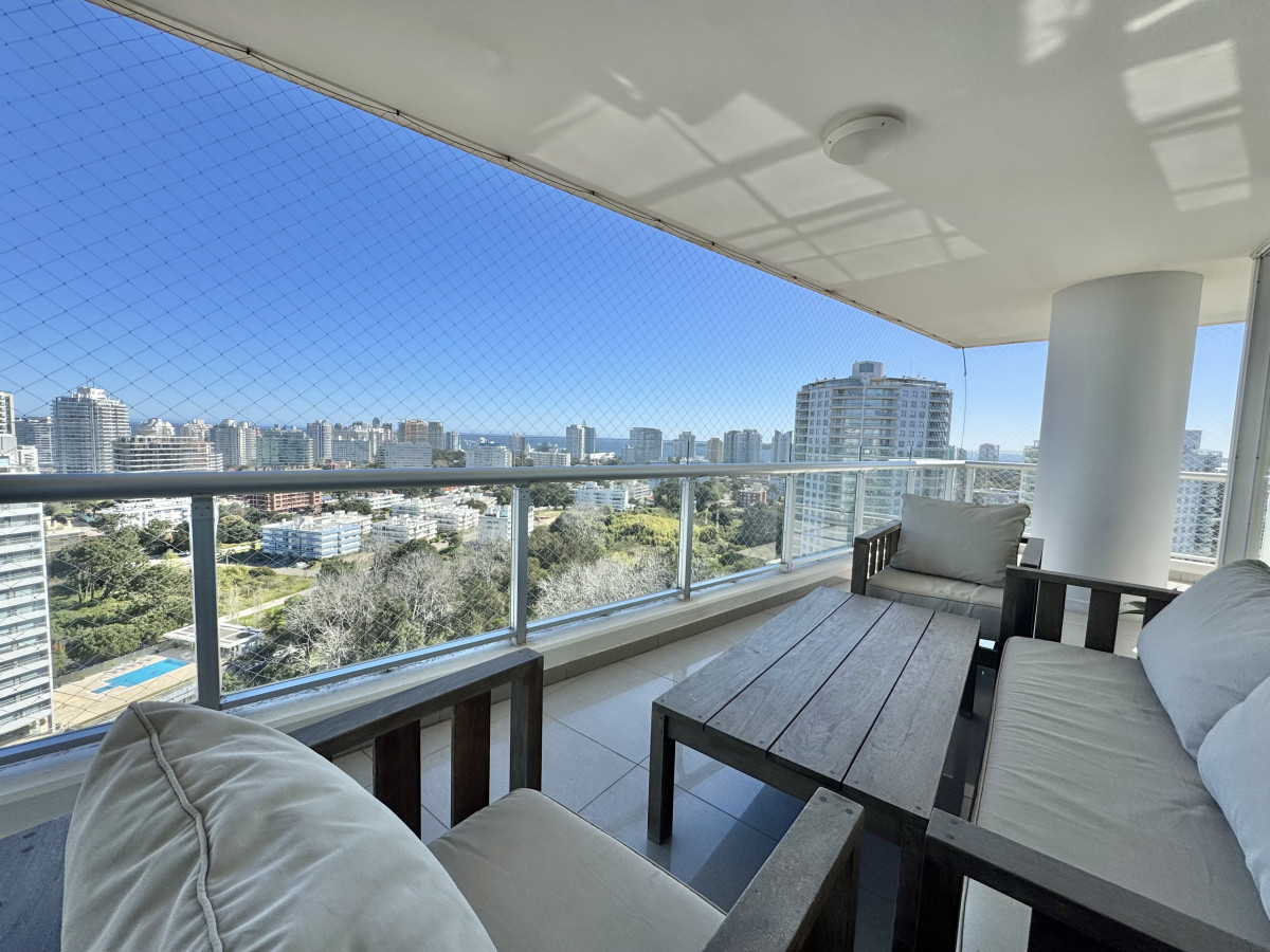 Apartamento En Venta Torre One I Excelente Estado