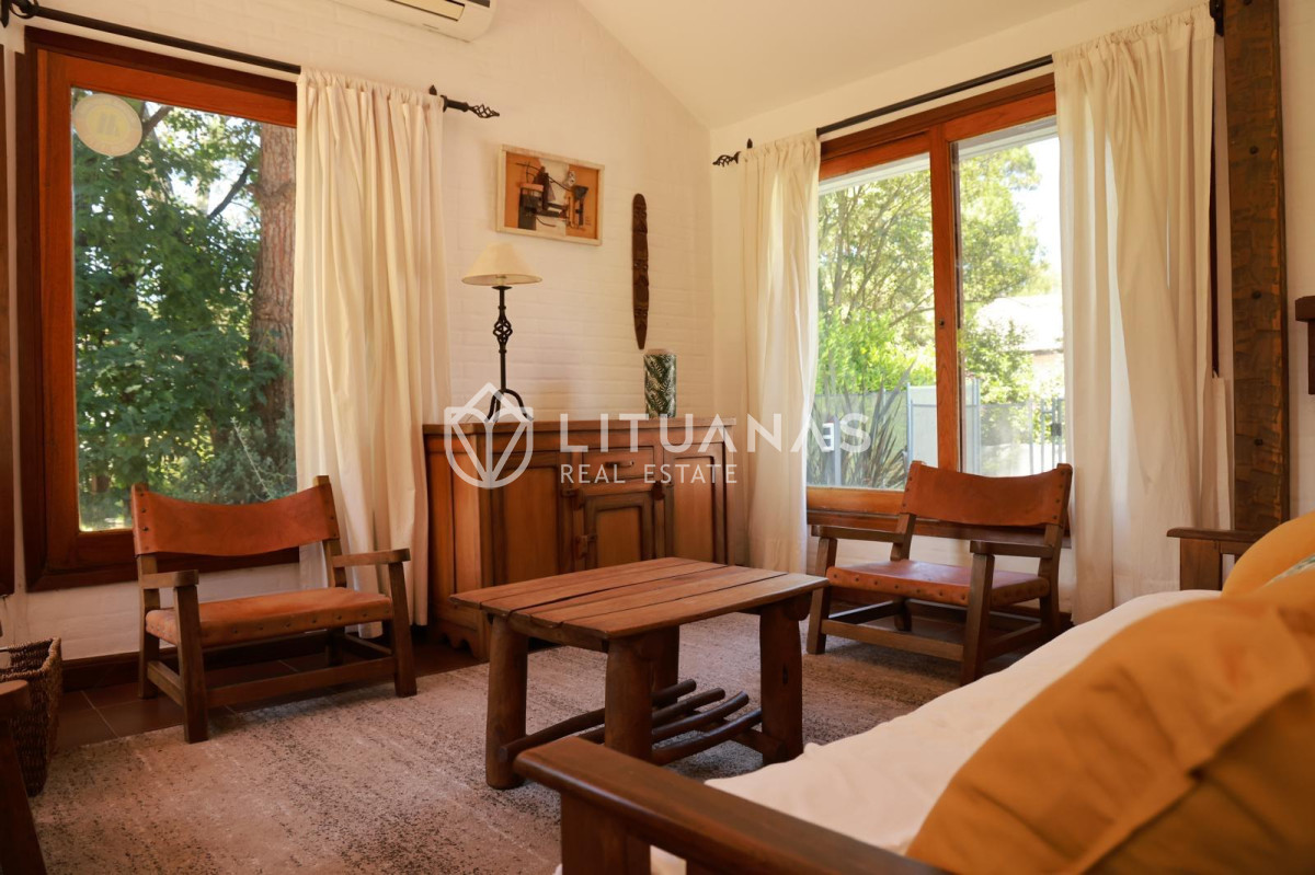 Casa ID.56 - EN ALQUILER Y VENTA!  CASA DE 3 DORMITORIOS, BARRIO PINARES