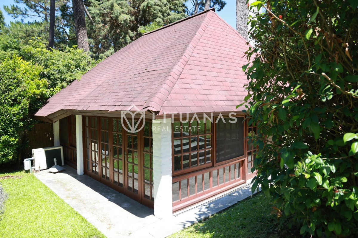 Casa ID.56 - EN ALQUILER Y VENTA!  CASA DE 3 DORMITORIOS, BARRIO PINARES