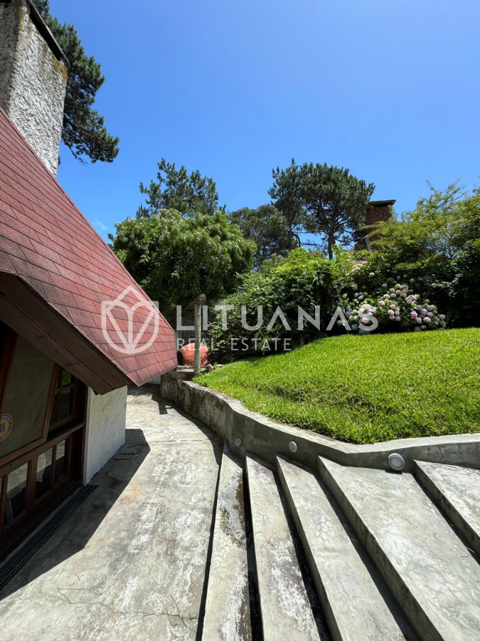 Casa ID.56 - EN ALQUILER Y VENTA!  CASA DE 3 DORMITORIOS, BARRIO PINARES