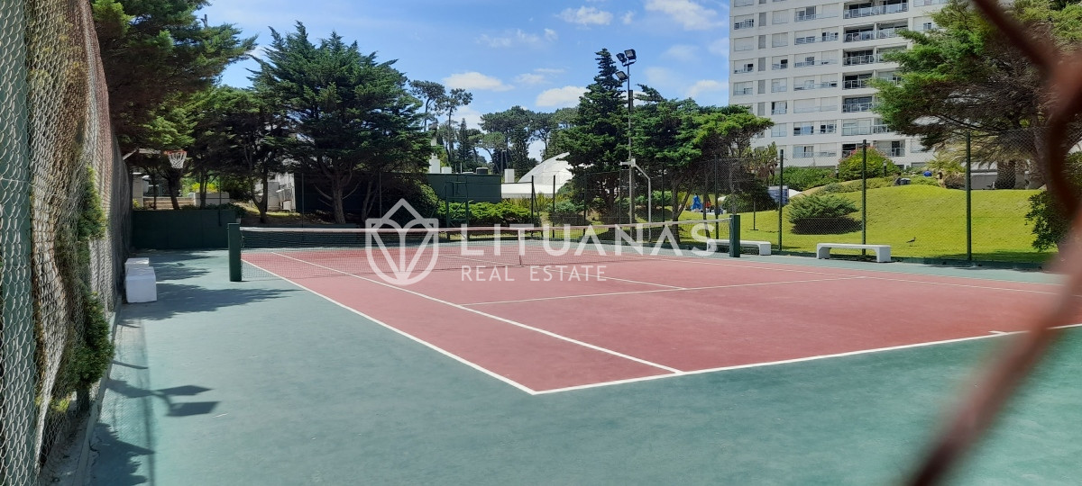 Apartamento ID.19 - Venta Apartamento Unificado, 2 Dormitorios y medio, Dependecia, Lincoln Center  