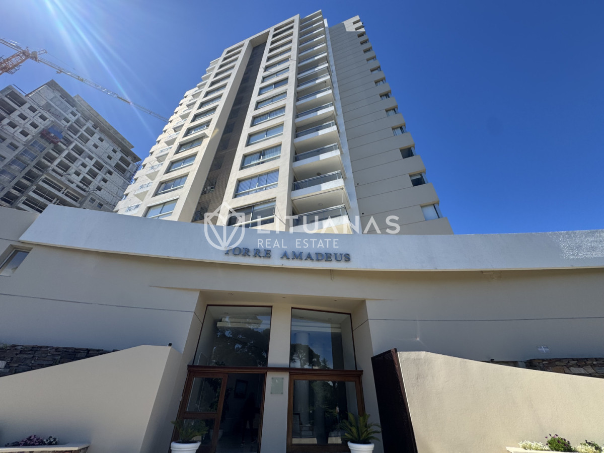 Apartamento ID.109 - Torre Amadeus 3 Dormitorios Roosevelt