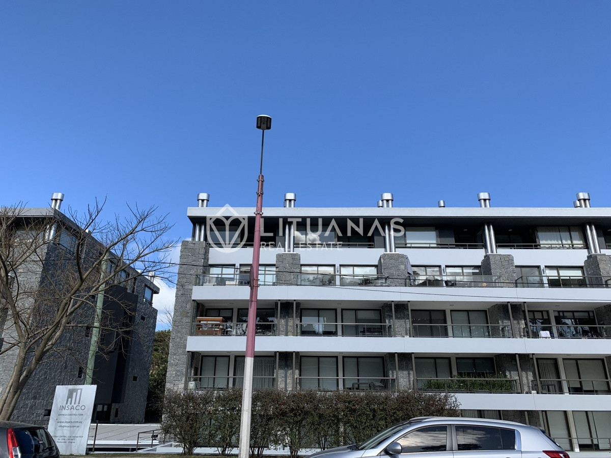 Apartamento ID.51 - APTO. EDIFICIO UNIQUE 1D, PEDRAGOSA SIERRA