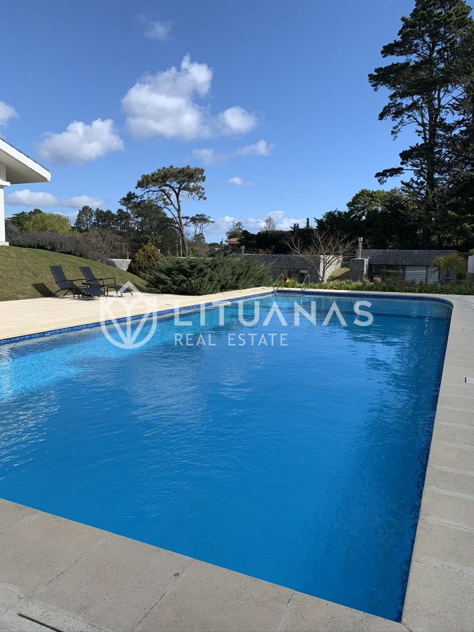 Apartamento ID.51 - APTO. EDIFICIO UNIQUE 1D, PEDRAGOSA SIERRA